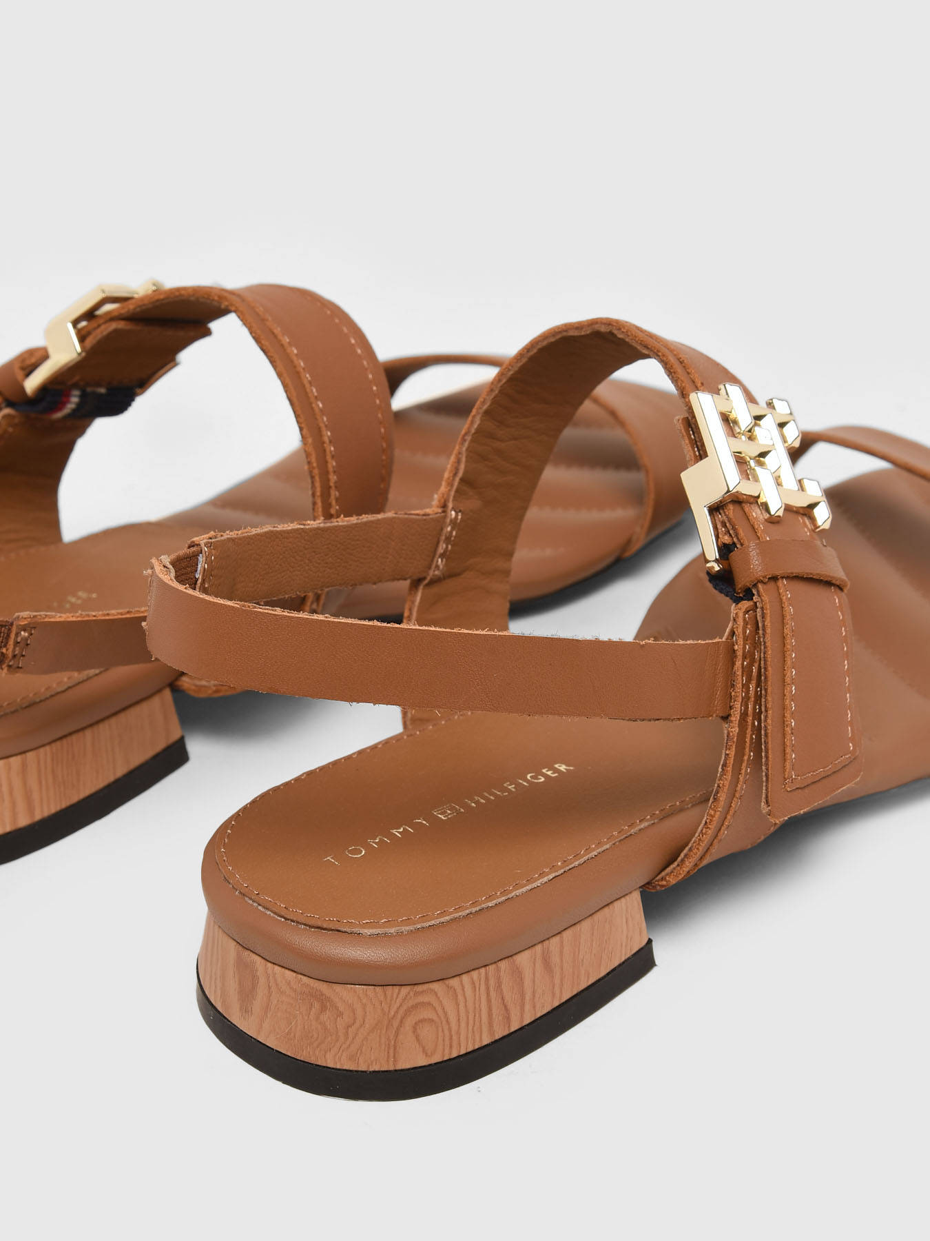Sandales en cuir TOMMY HILFIGER