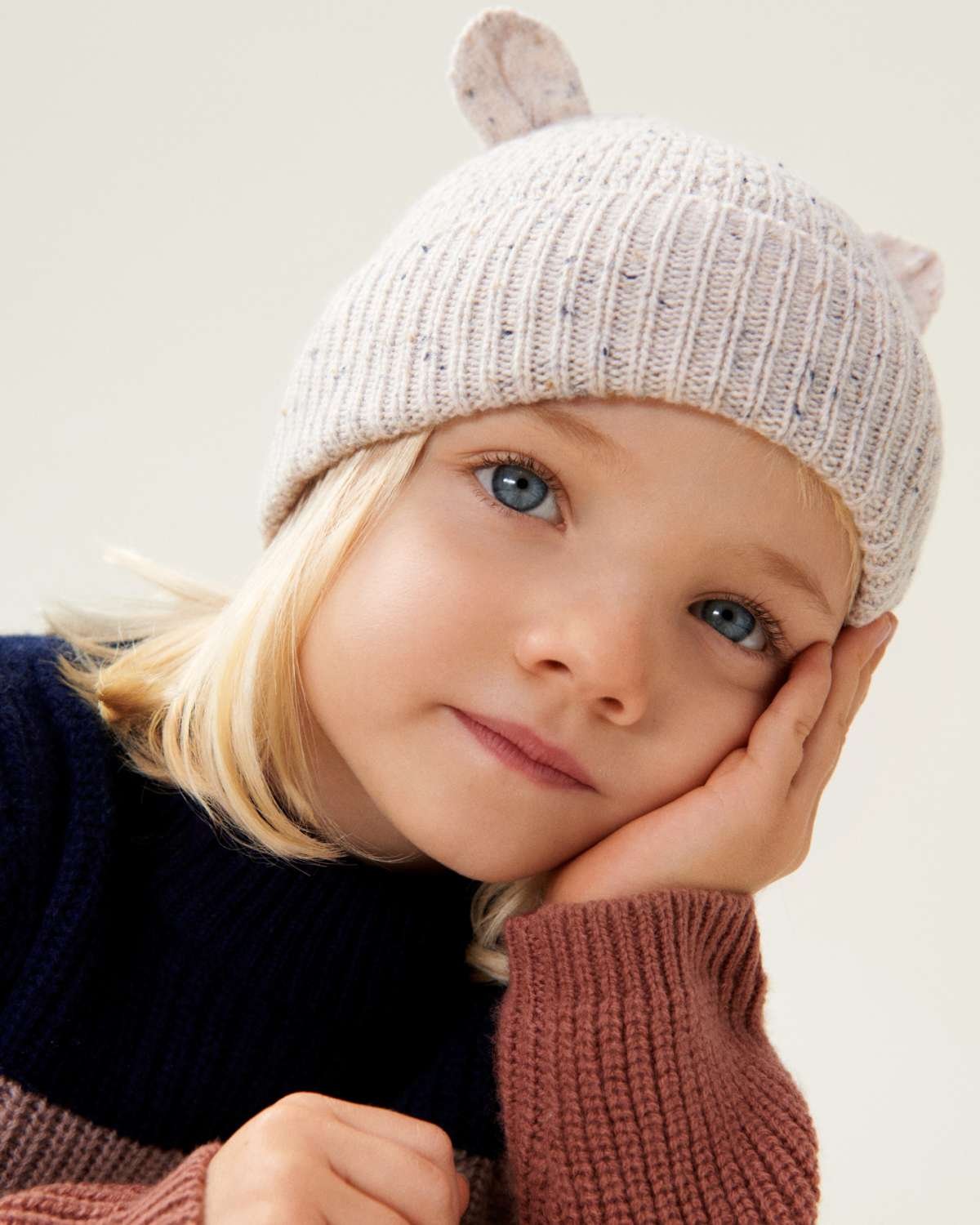 Beanie Lue med bamseører – 100% Merinoull | Miller