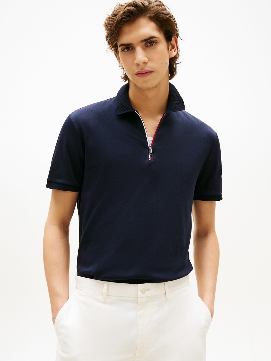 TOMMY HILFIGER<br>Camisa polo tradicional com gola de zíper