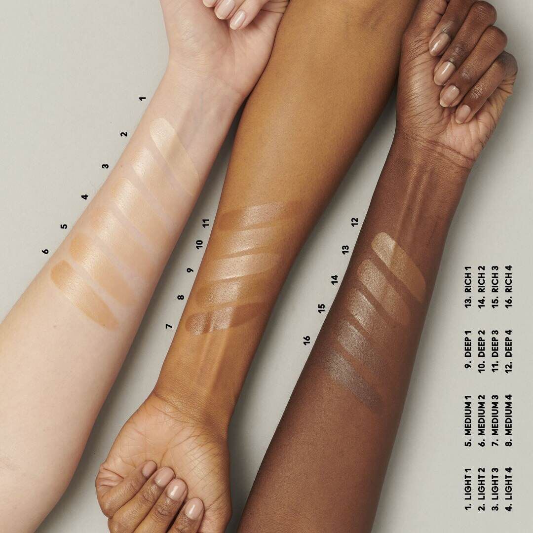 MAC STROBE STROBE DEWY SKIN TINT