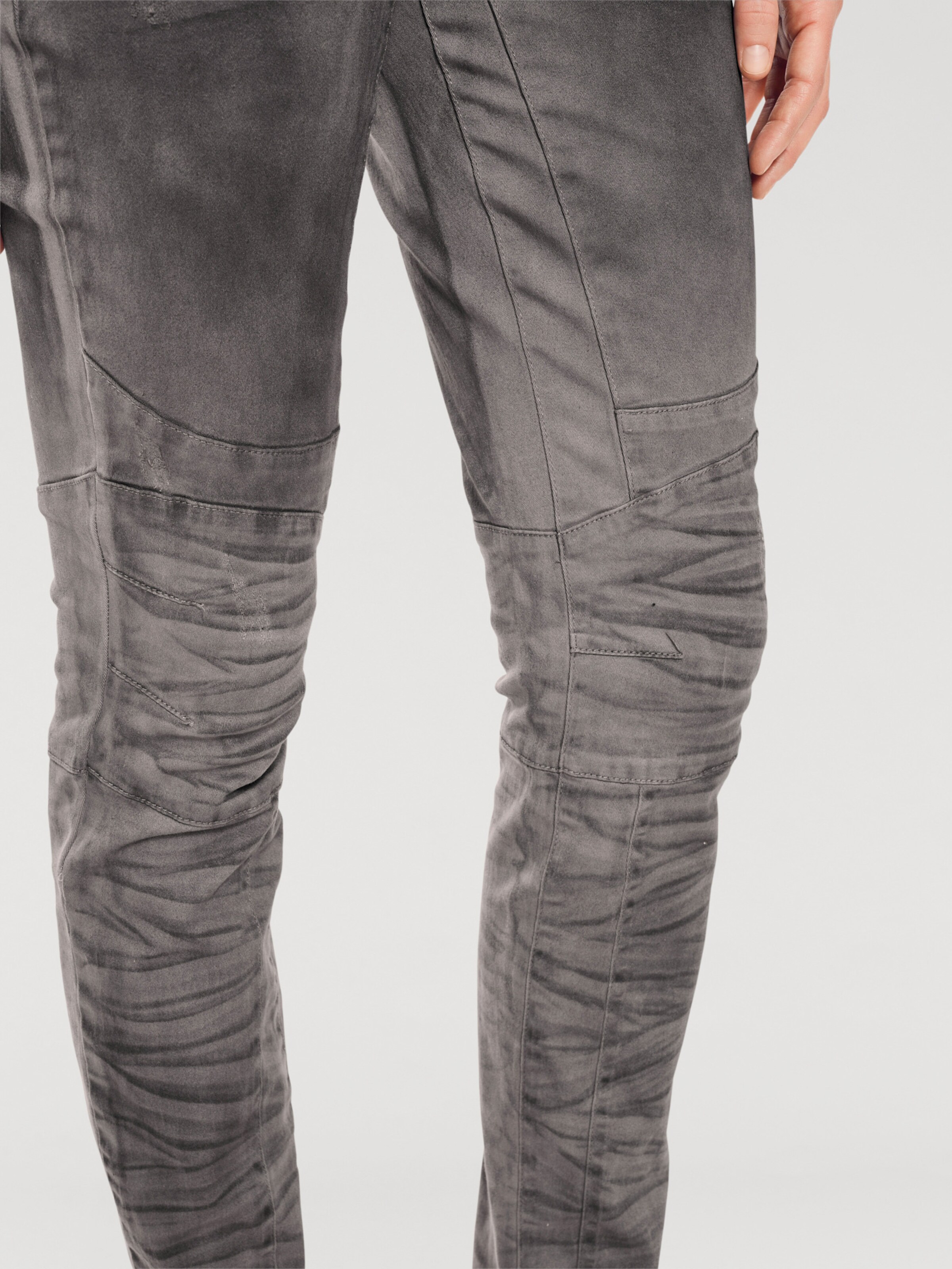 Boyfriend Hose
