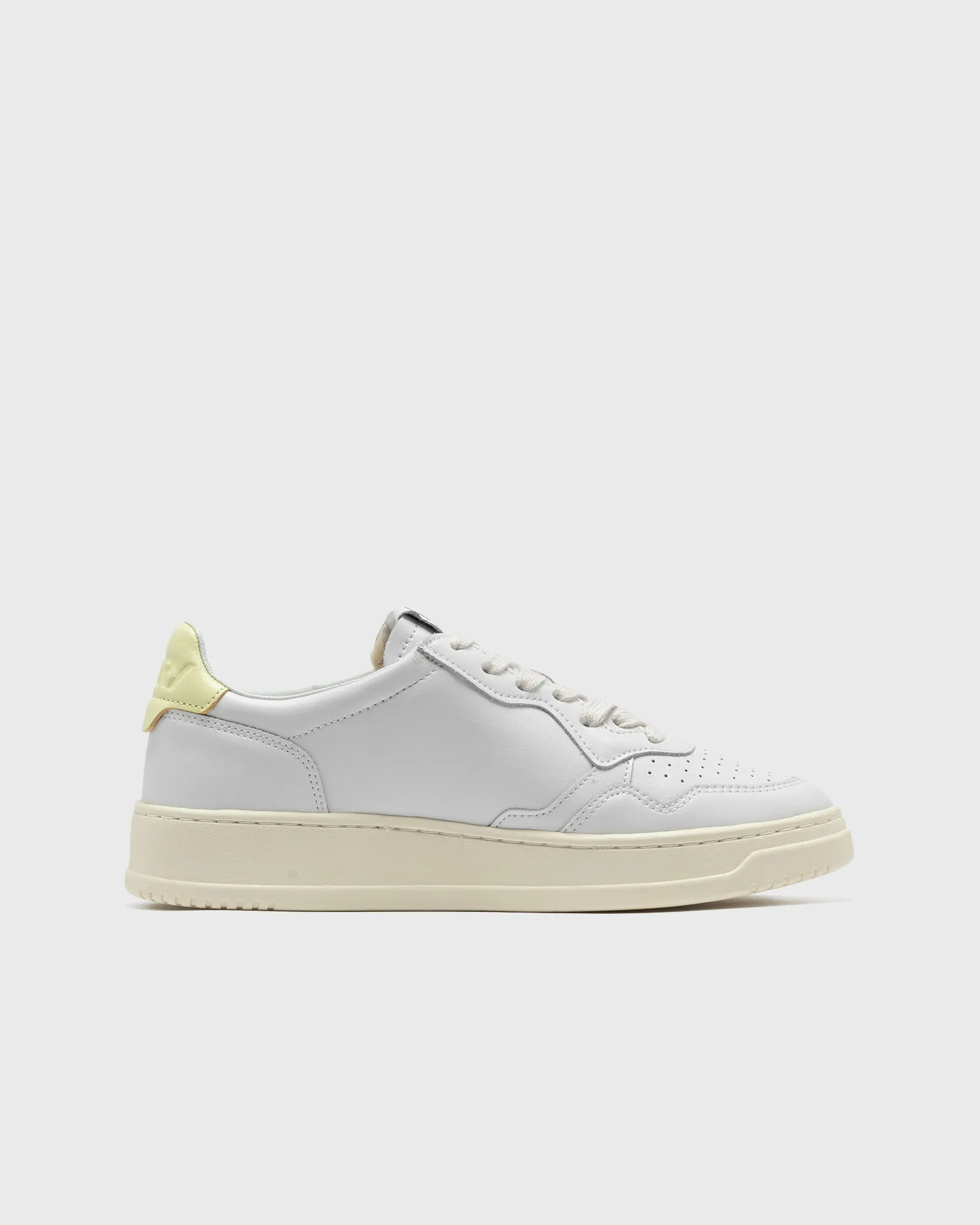 Autry Action Shoes WMNS MEDALIST LOW