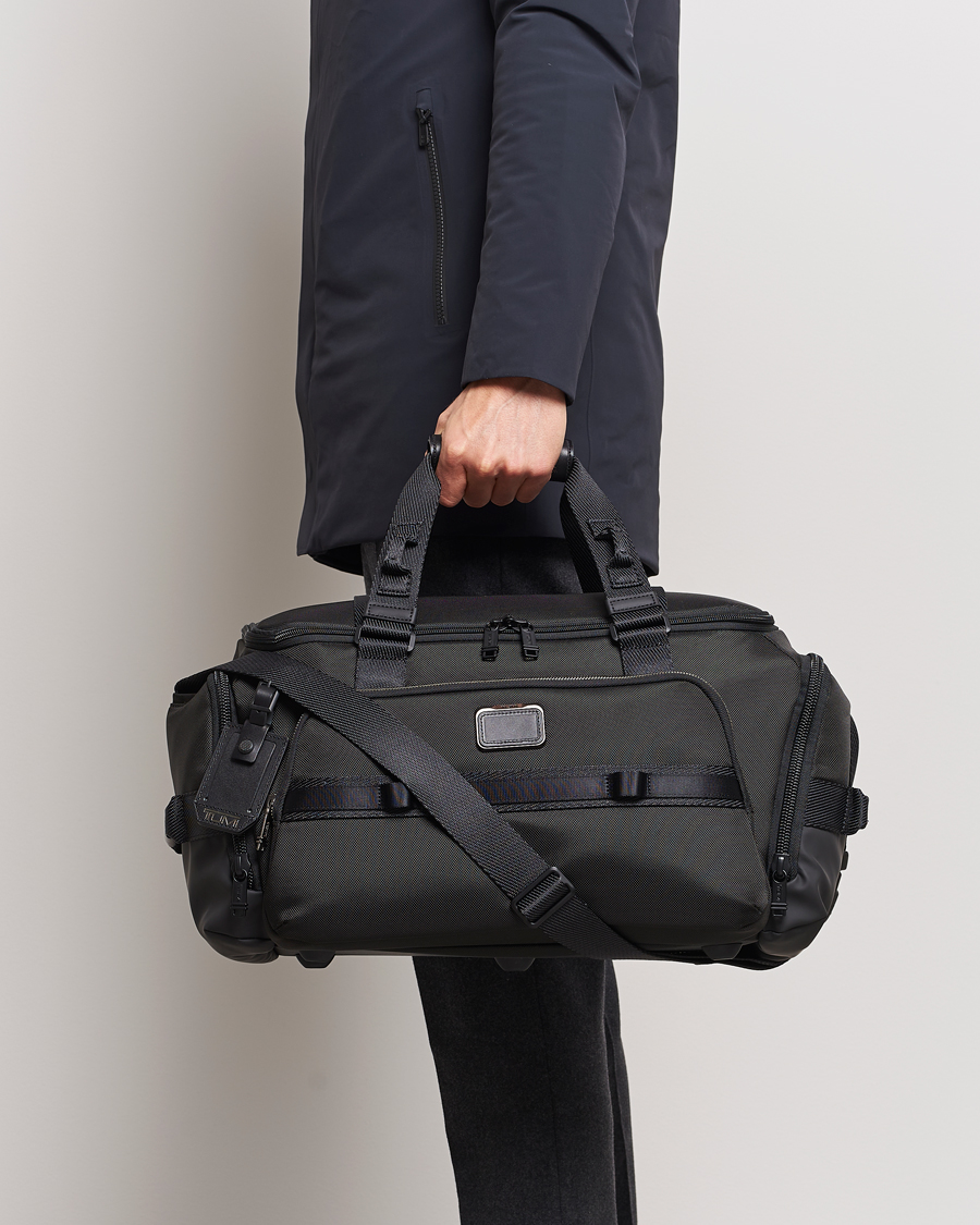 TUMI Alpha Bravo Mason Duffel Black
