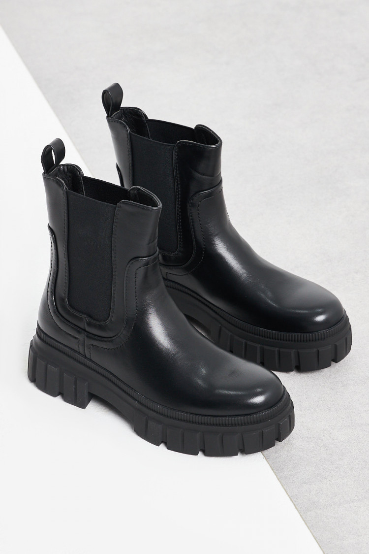 Bottines noires à enfiler