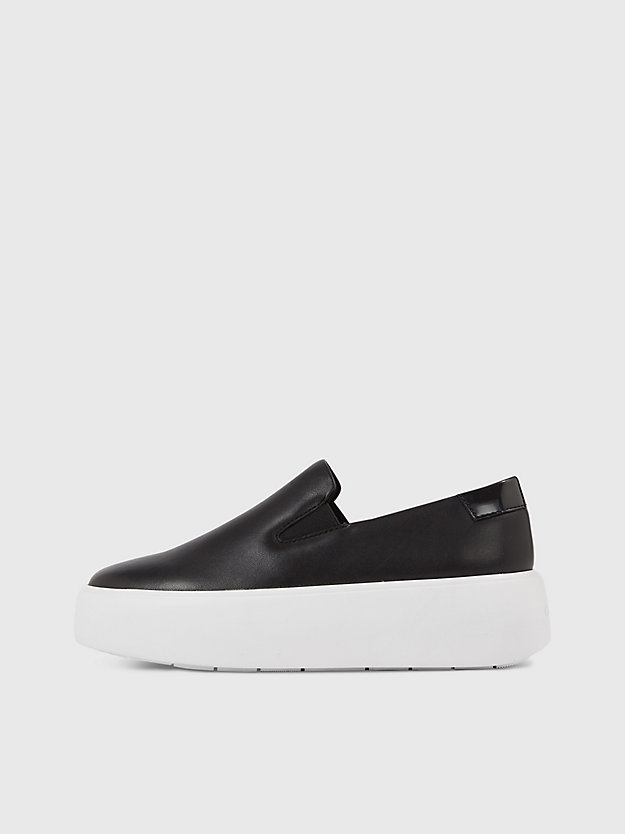 Sapatos plataforma de couro sem cadarço