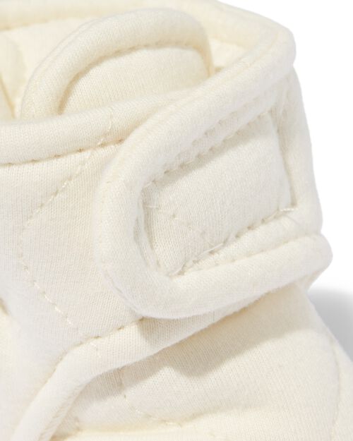 chaussons nouveau-né matelassés beige