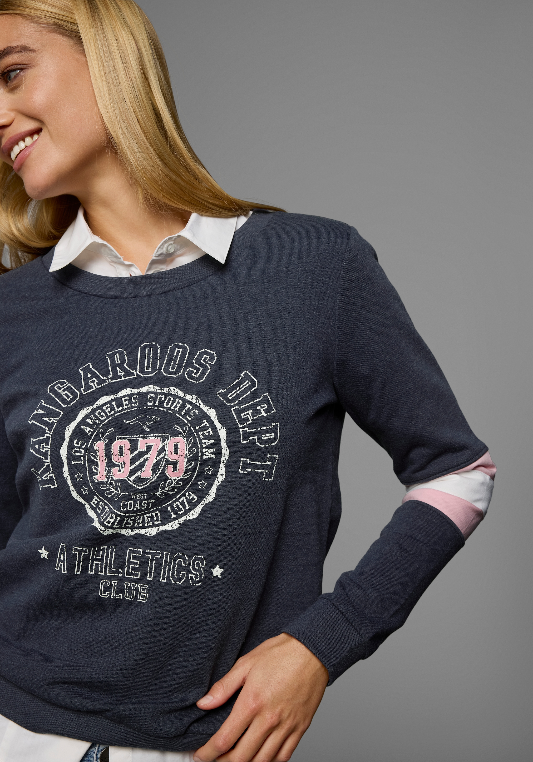 KangaROOS Sweatshirt , Langarm,  figurumschmeichelnde Passform,  bedruckte Optik