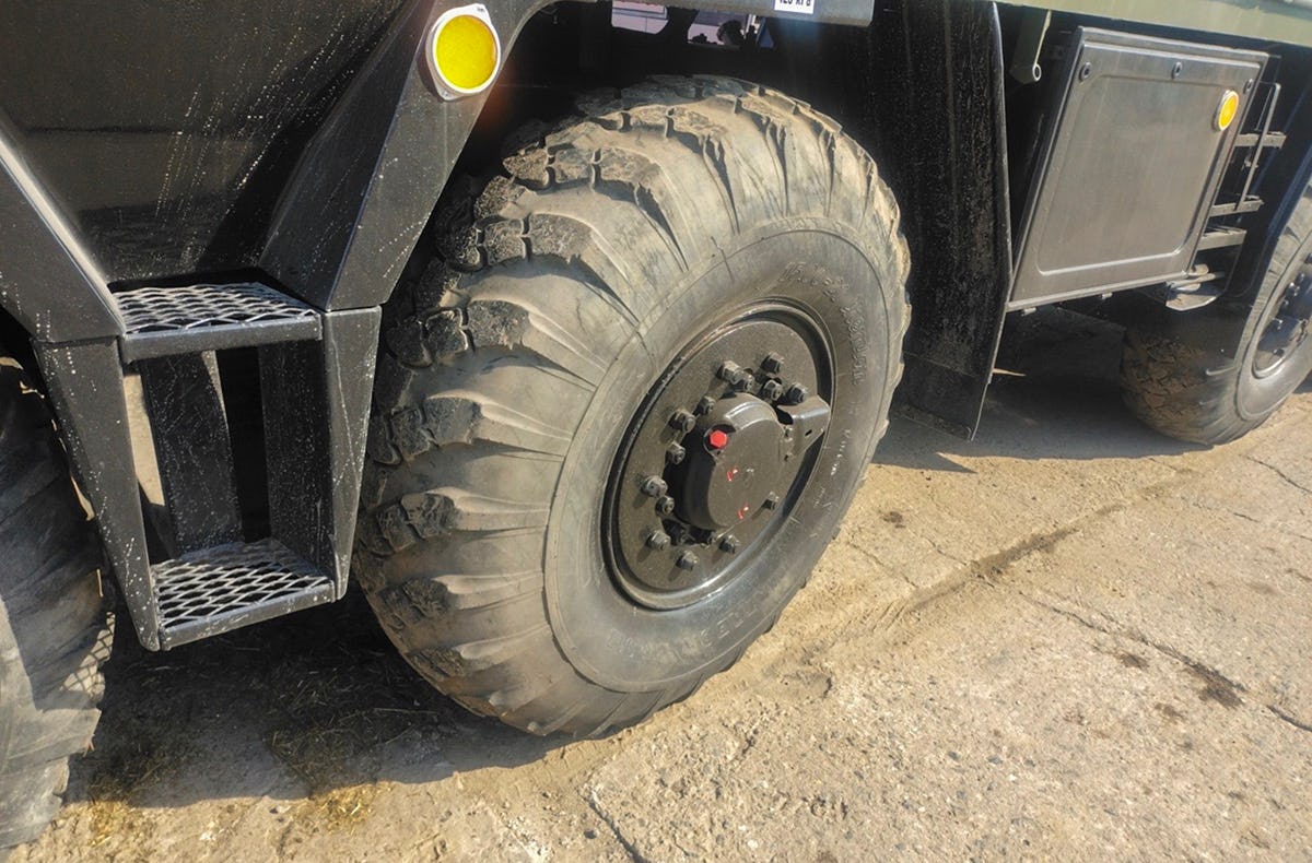Truck offroad Tour in Prag inkl. Quad und Landrover Fahrt!