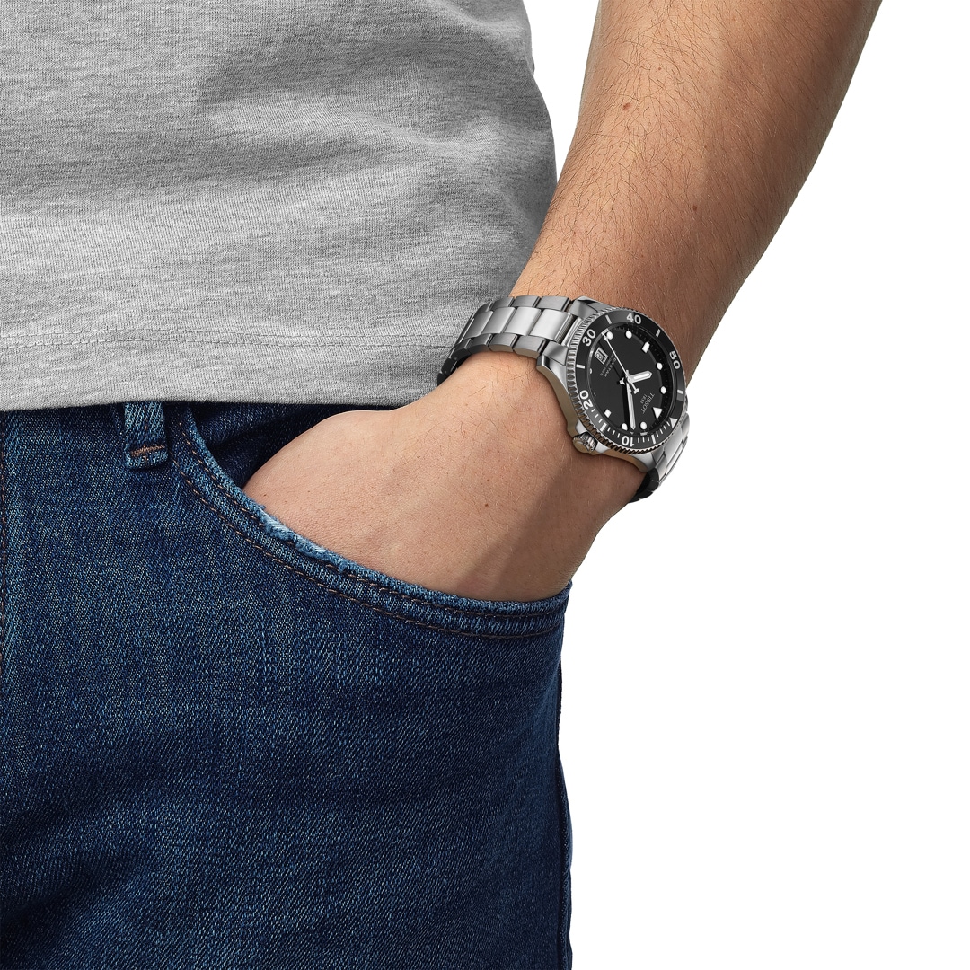 Tissot Seastar 1000 40mm Schwarz