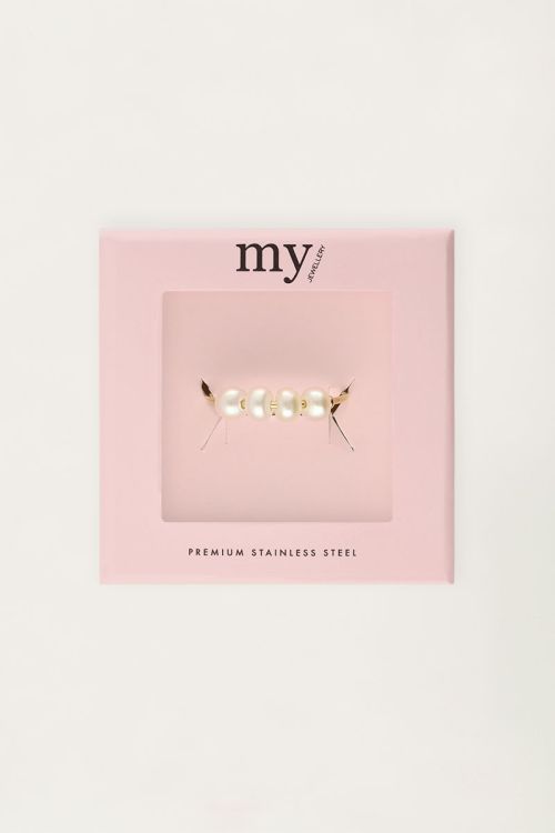 Ring met vier parels