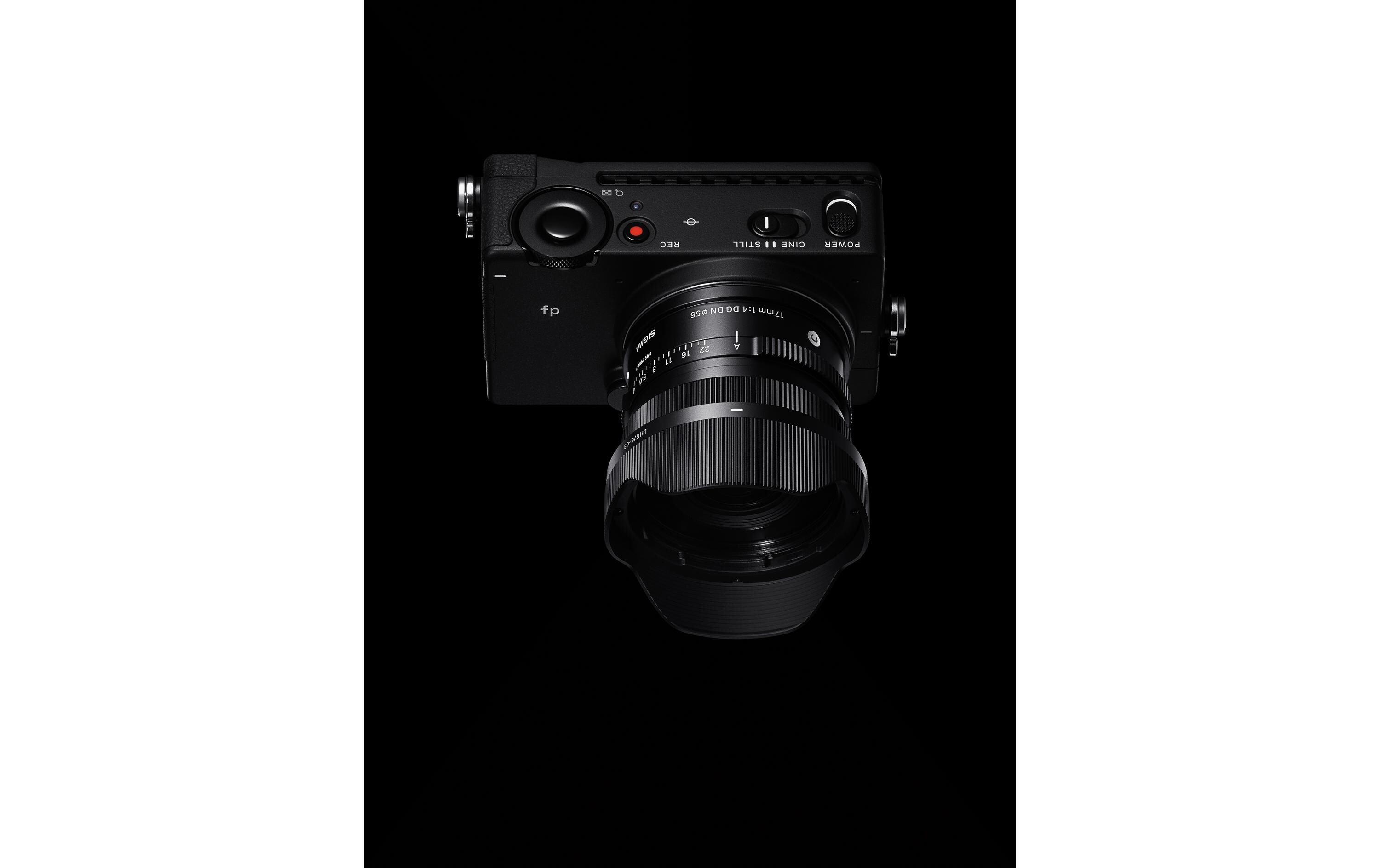 Festbrennweite 17mm F/4 DG DN C – Sony E-Mount<br>Kompaktes Ultra-Weitwinkel-Objektiv