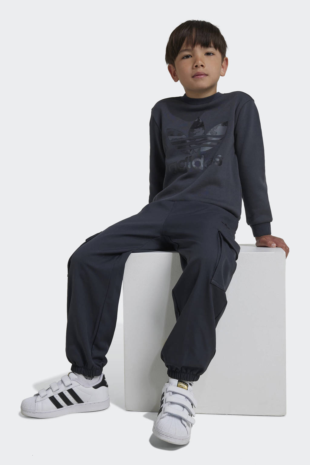 adidas joggingpak antraciet