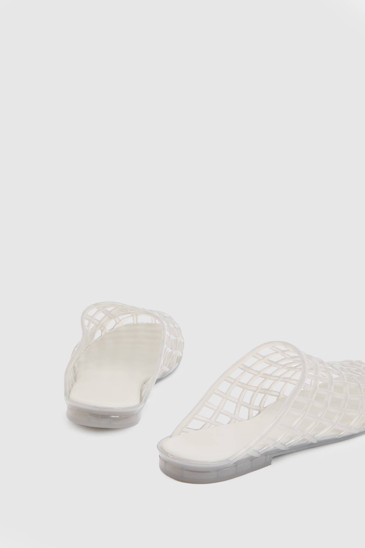 Oasis Mules À Enfiler Tressées En Plastique Souple Barbara Jelly
