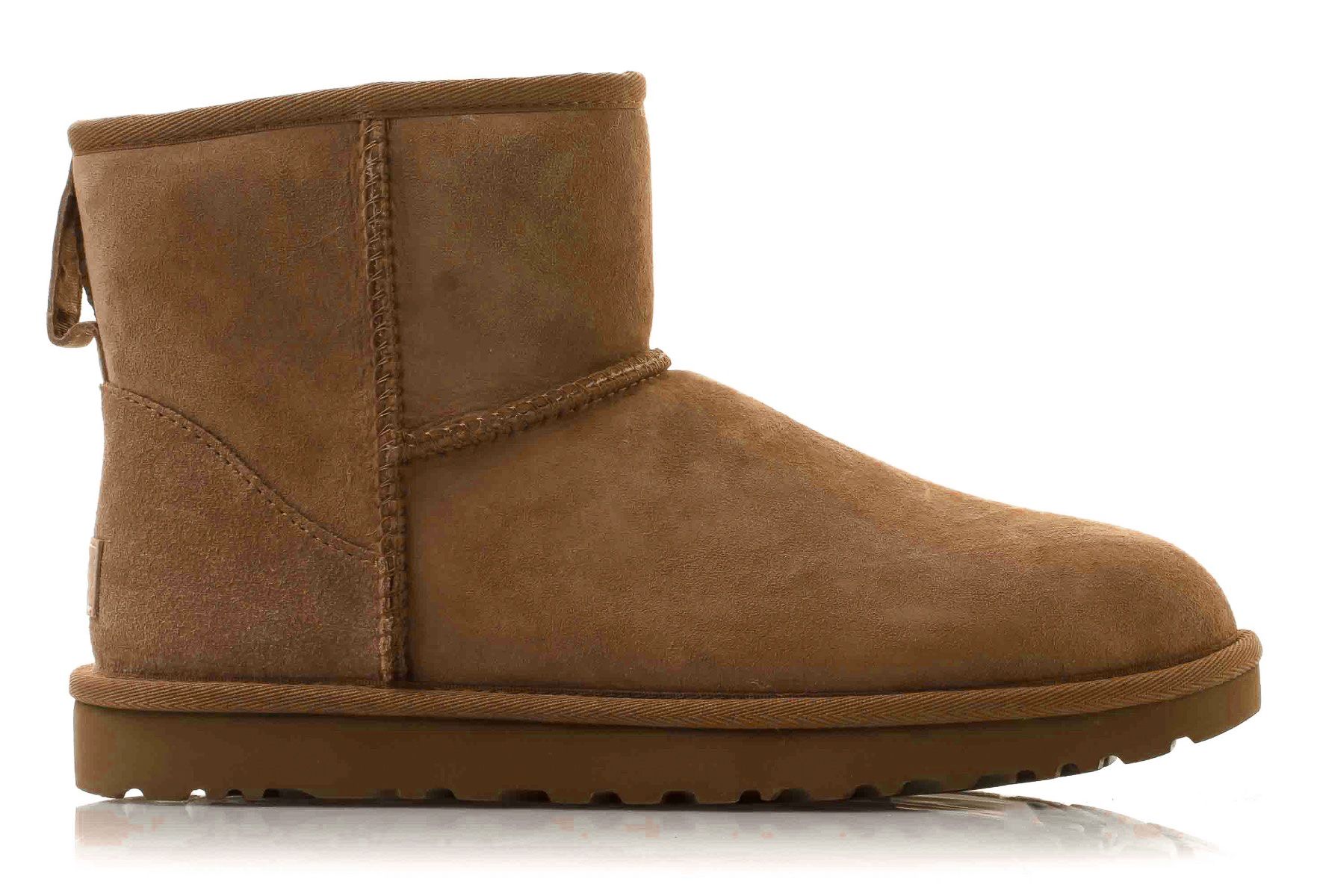 UGG Classic Mini II