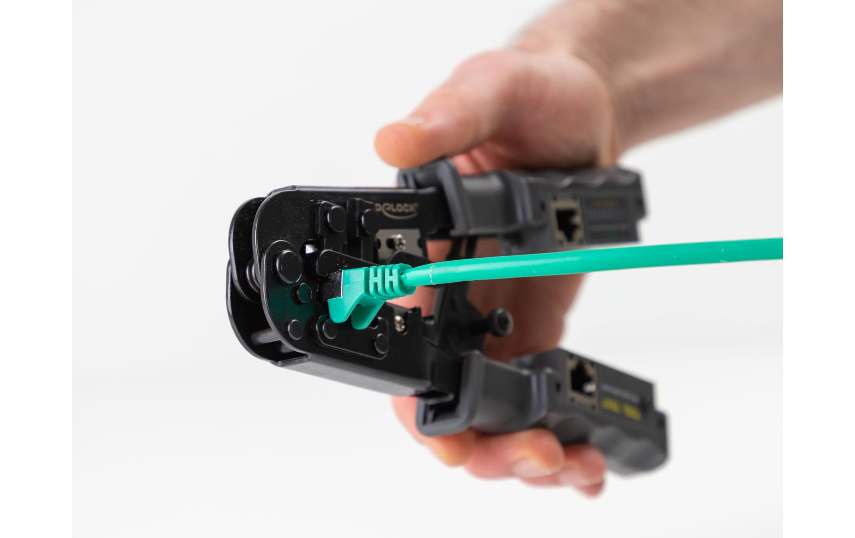 Crimpzange mit Abisolierer und NetzwerktesterCrimpzange mit Abisolierer und Netzwerktester für 8P (RJ45), 6P (RJ12/11) oder 4P (RJ10) Stecker