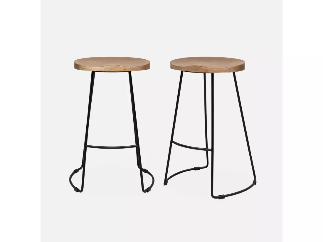 Lot de 2 tabourets de bars bois de manguier naturel et acier. avec repose pieds. 65cm