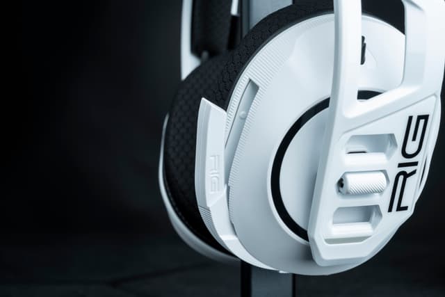 RIG 600 PRO HS trådløse gaming høretelefoner til PlayStation (Hvid)