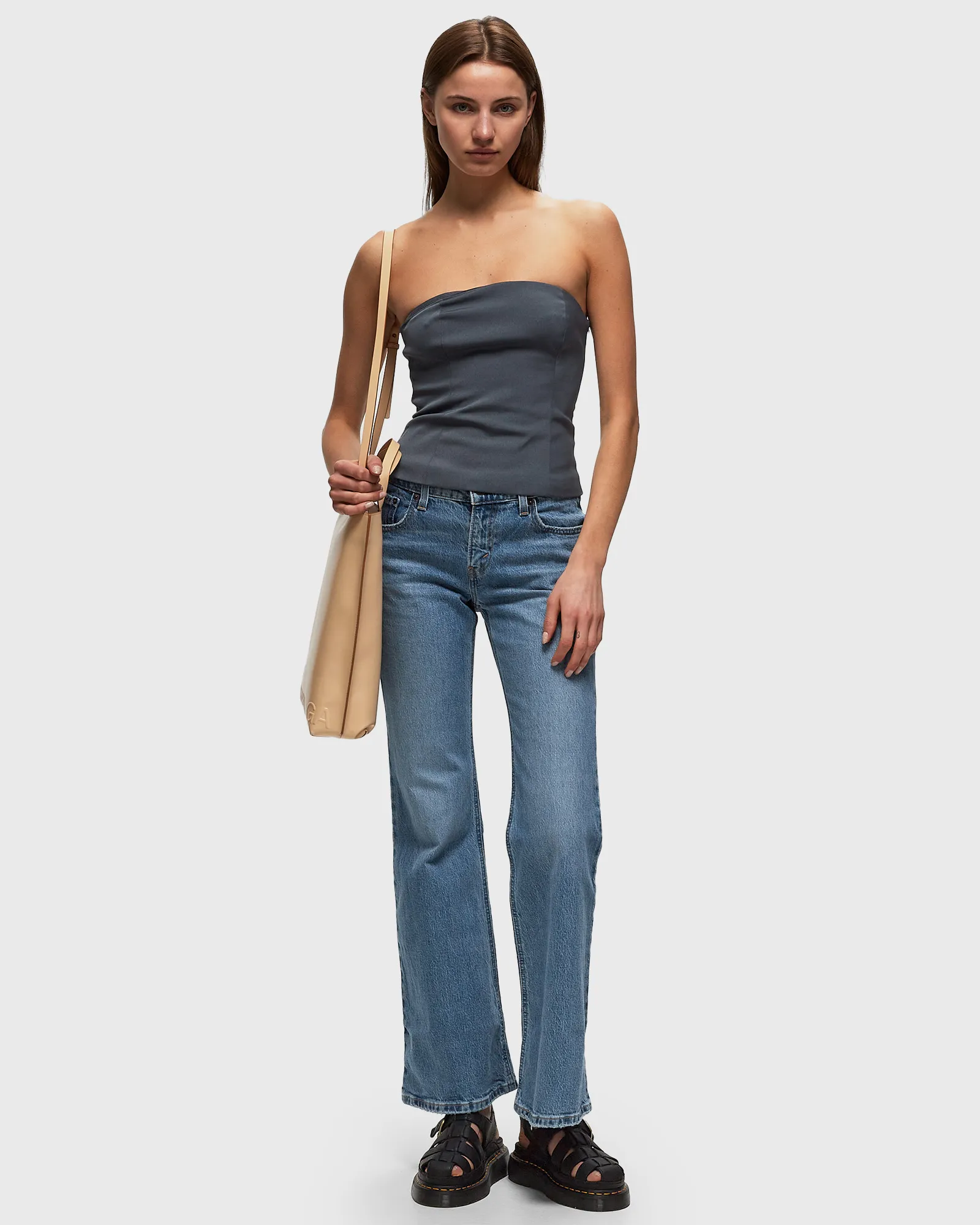 Levis MIDDY FLARE MED INDIGO - WORN IN