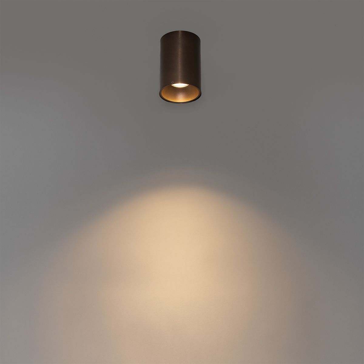 Moderne opbouwspot donkerbrons GU10 50mm - Deep