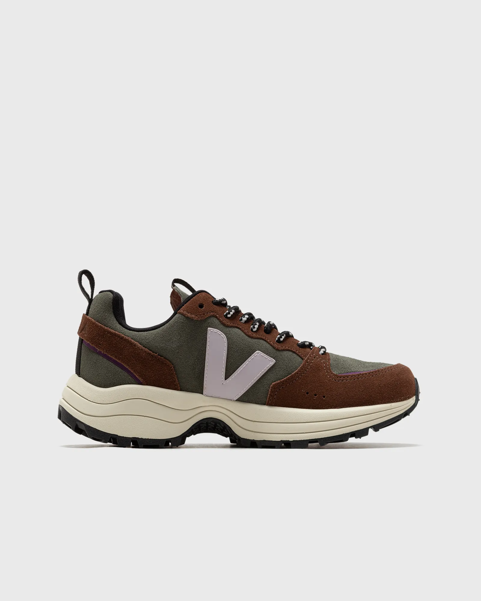 Veja VENTURI VC SUEDE