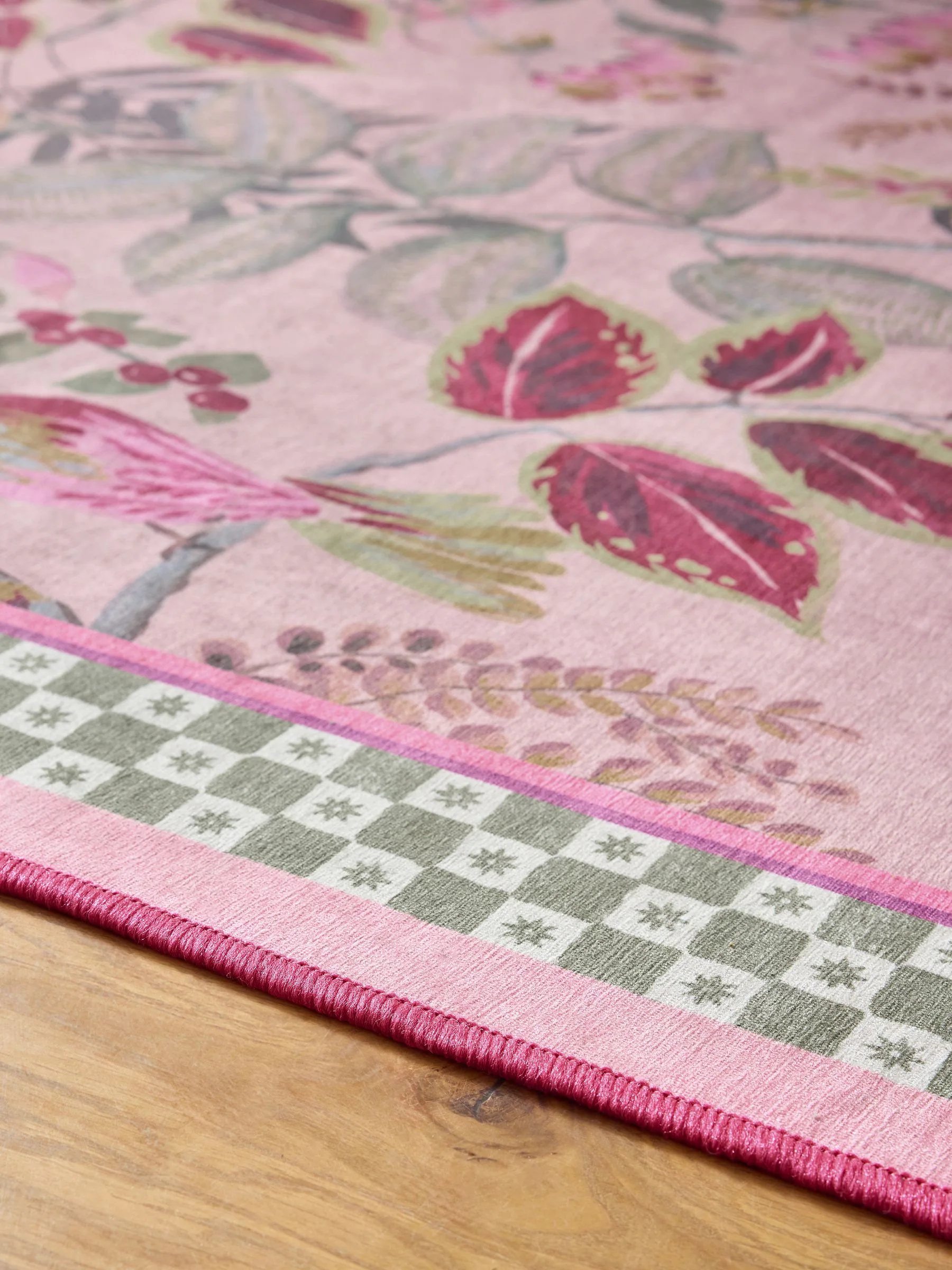 Wasbare loper met exotische aap en bloemen