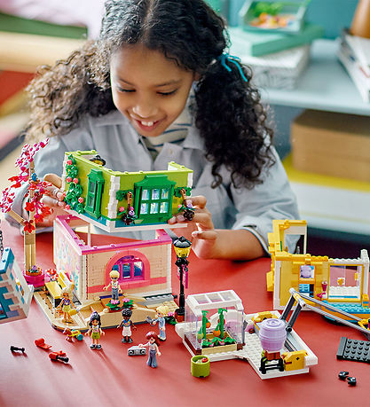 LEGO® Friends - Heartlake City Gemeinschaftszentrum 41748 - 1513