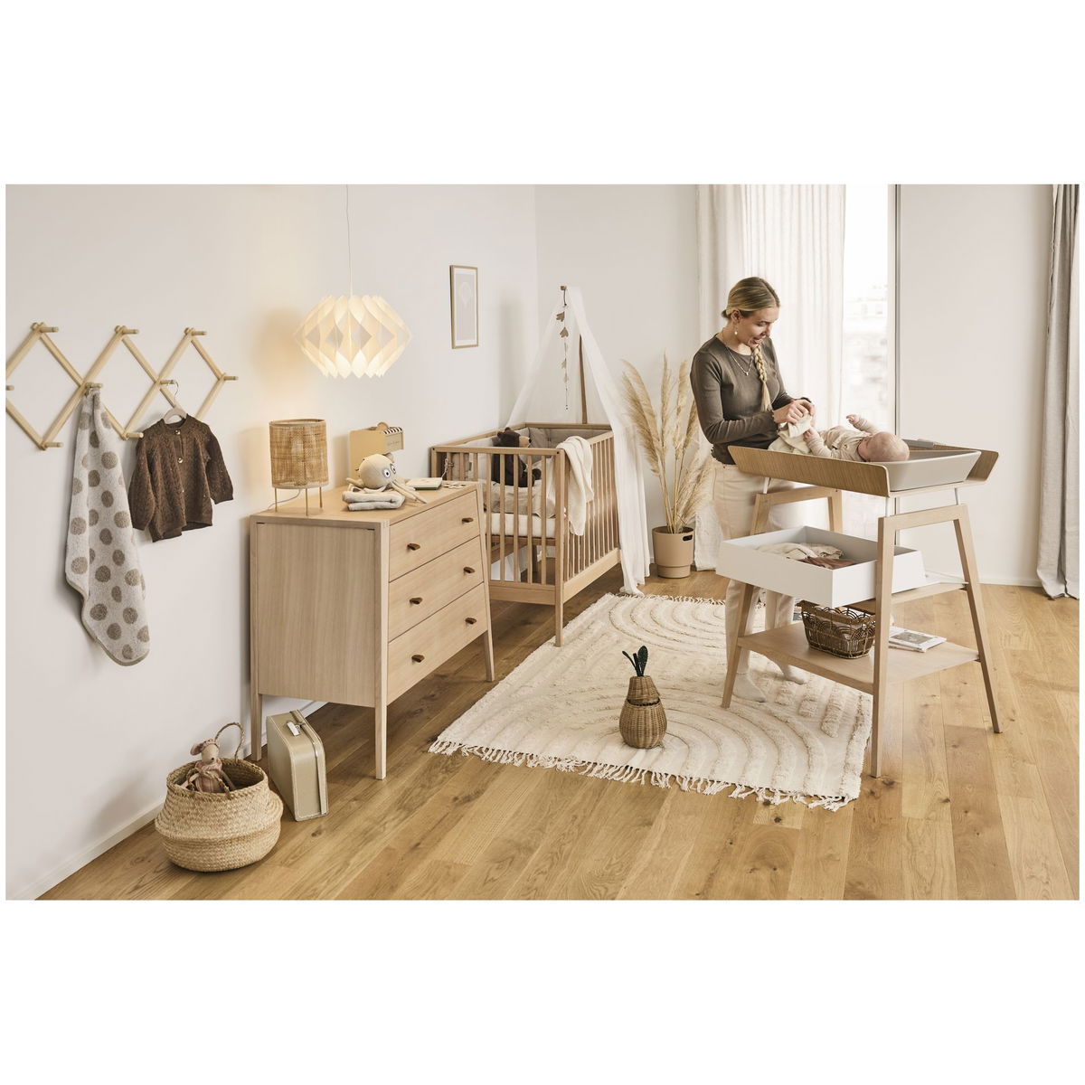 LeanderLeander   Linea Kommode Eiche