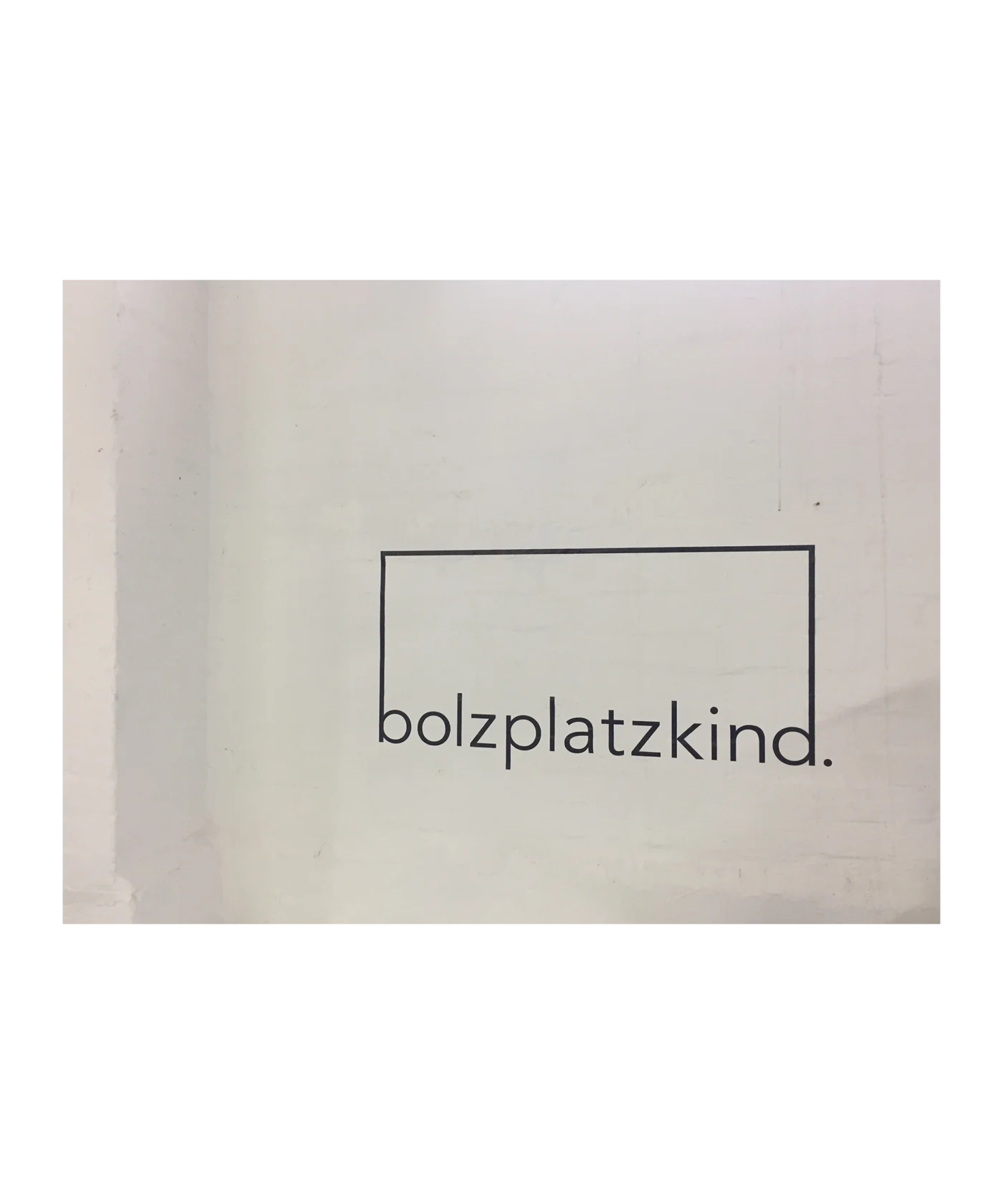 Bolzplatzkind Wandtattoo 60cm Schwarz