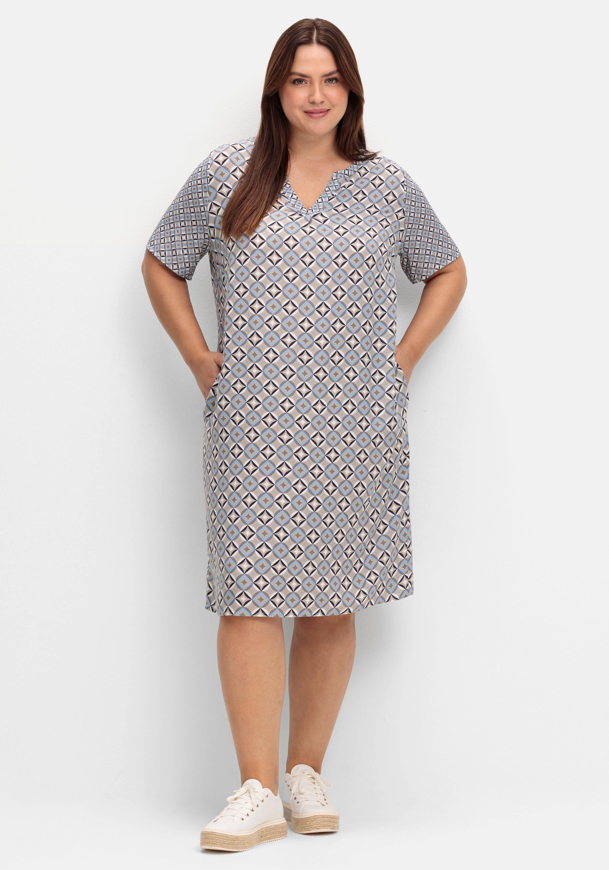 Kleid mit Grafikprint und Tunika-Ausschnitt