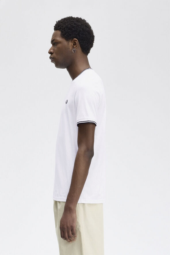 Fred Perry M1588 Core White