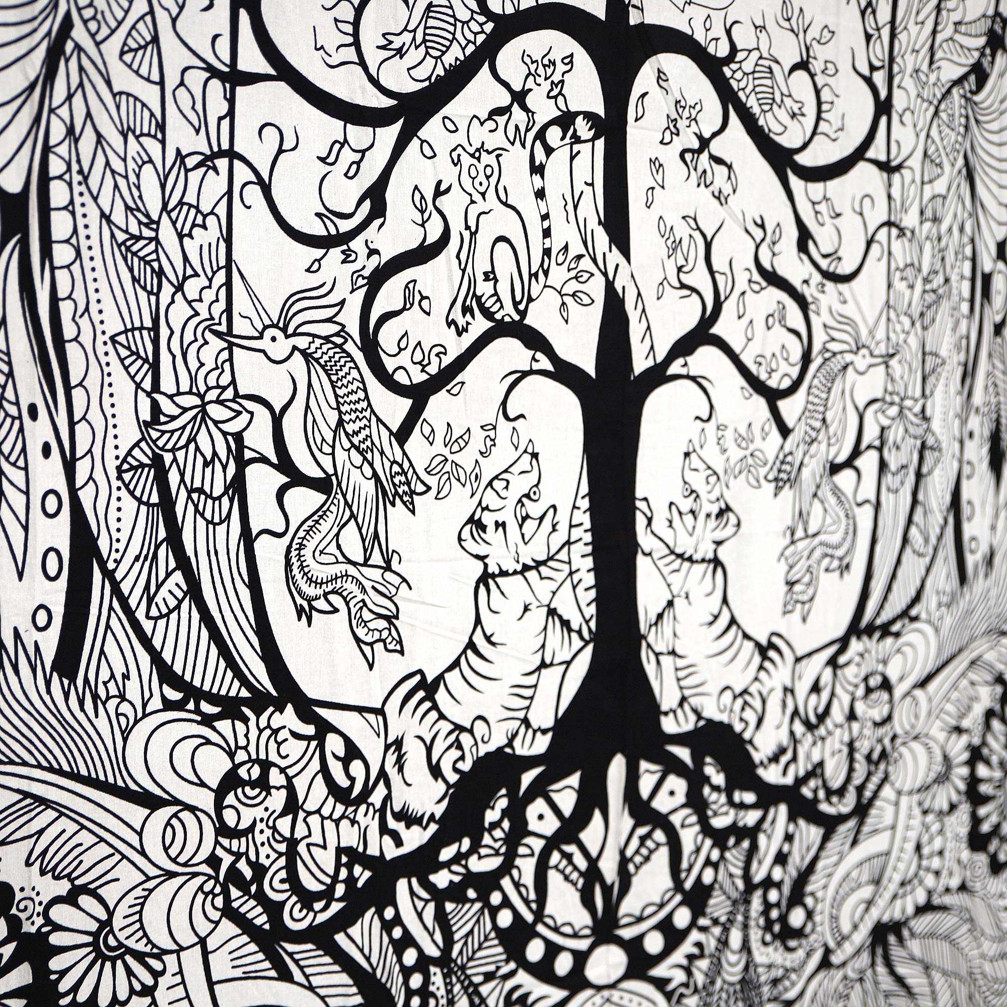 Multifunktionstuch 'Baum des Lebens', weiß, schwarz, B 213 cm, H 244 cm von fischer's lagerhaus