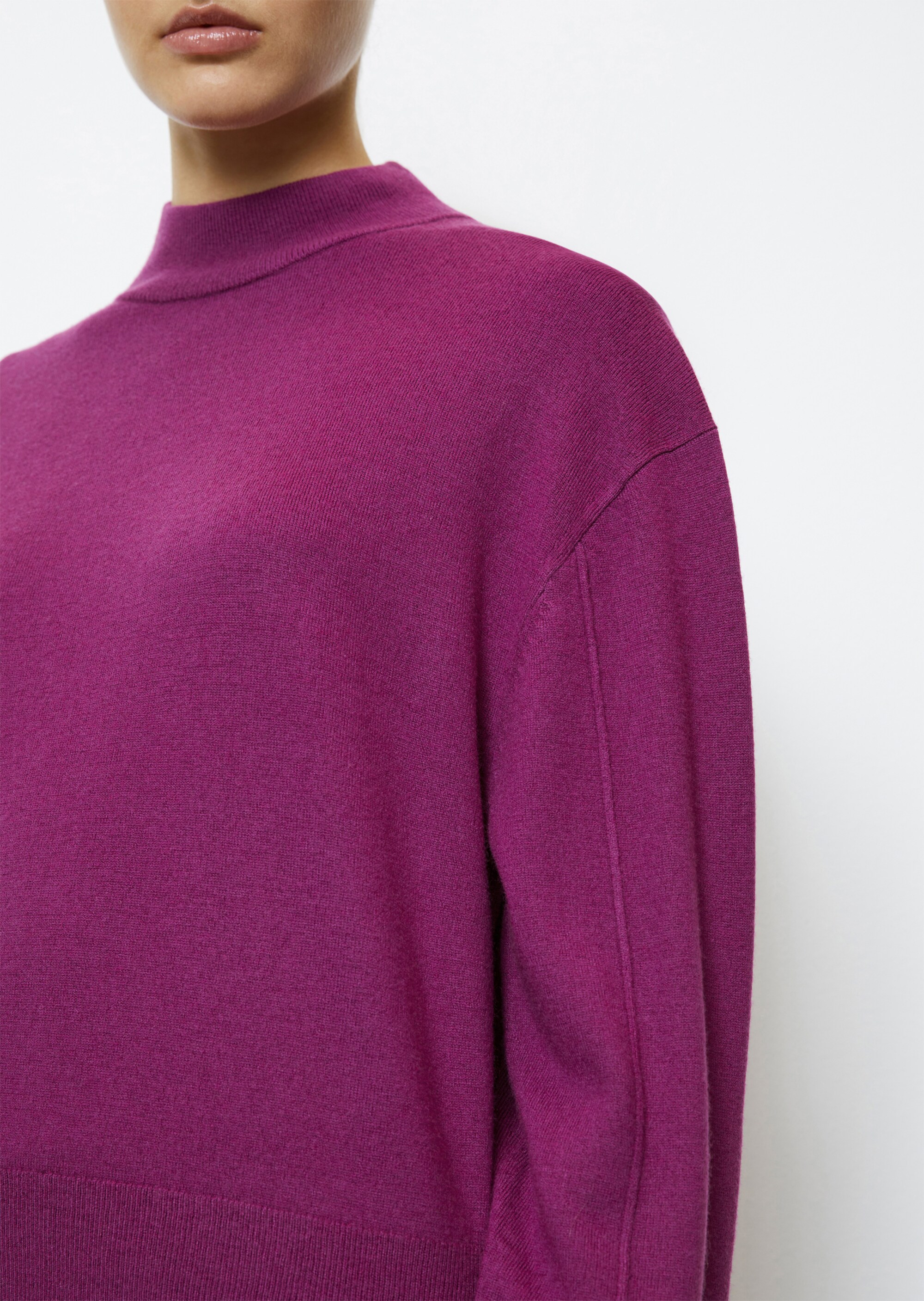 Turtleneck-Pullover loose aus Schurwolle-Viskose-Mix