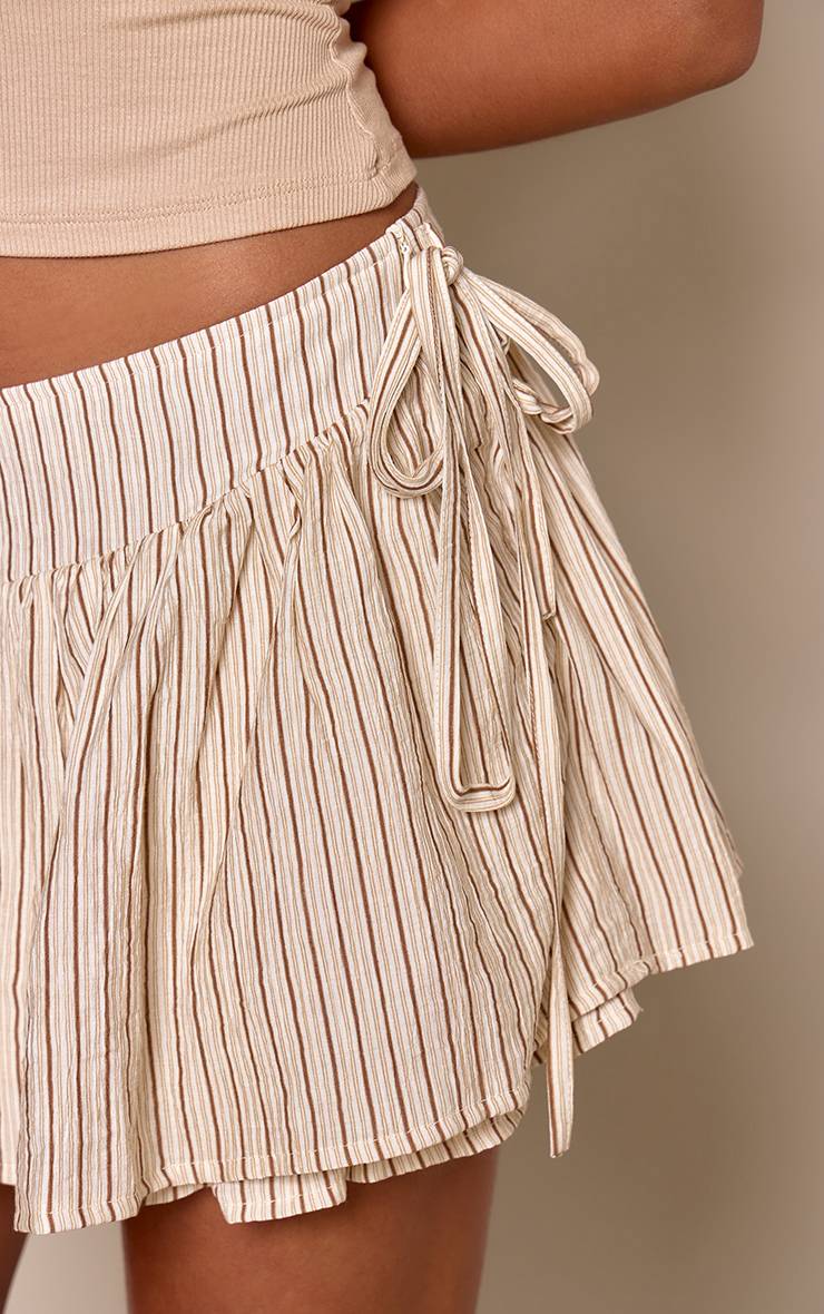 Gris Pierre Mini-jupe Tissée À Rayures Avec Taille Nouée