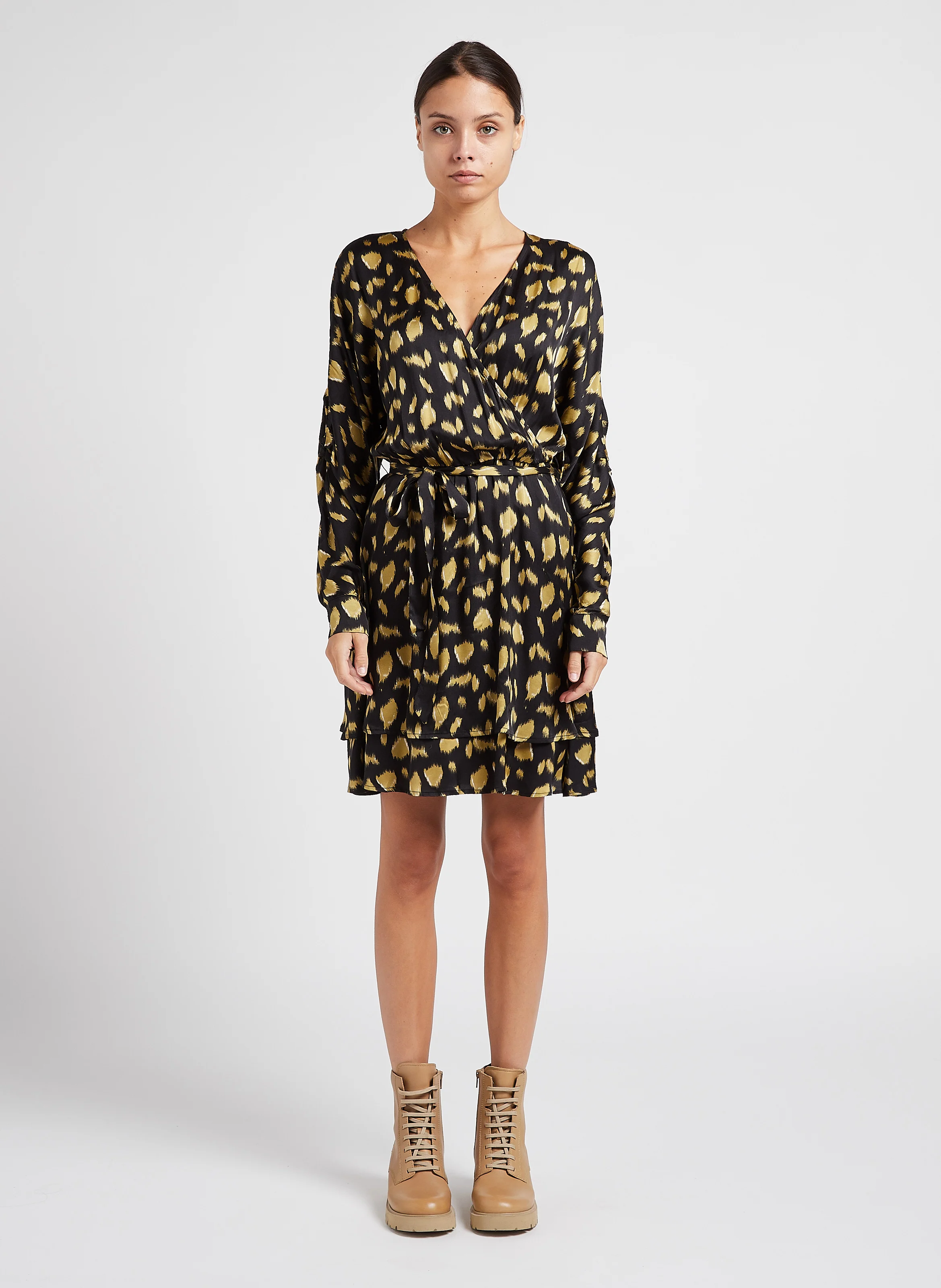 LONA - Robe midi col V imprimée | Noir