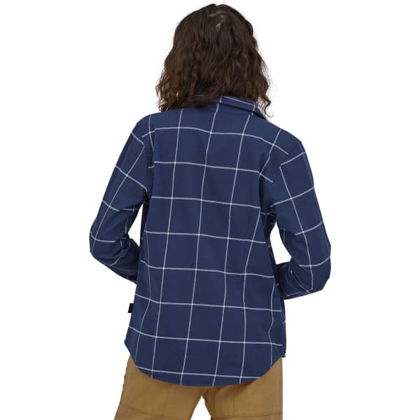 Chemise PATAGONIA W'S L/S ORGANIC COTTON MW FJORD FLANNEL SHIRT WOODLAND WOODLAND: NEW NAVY
