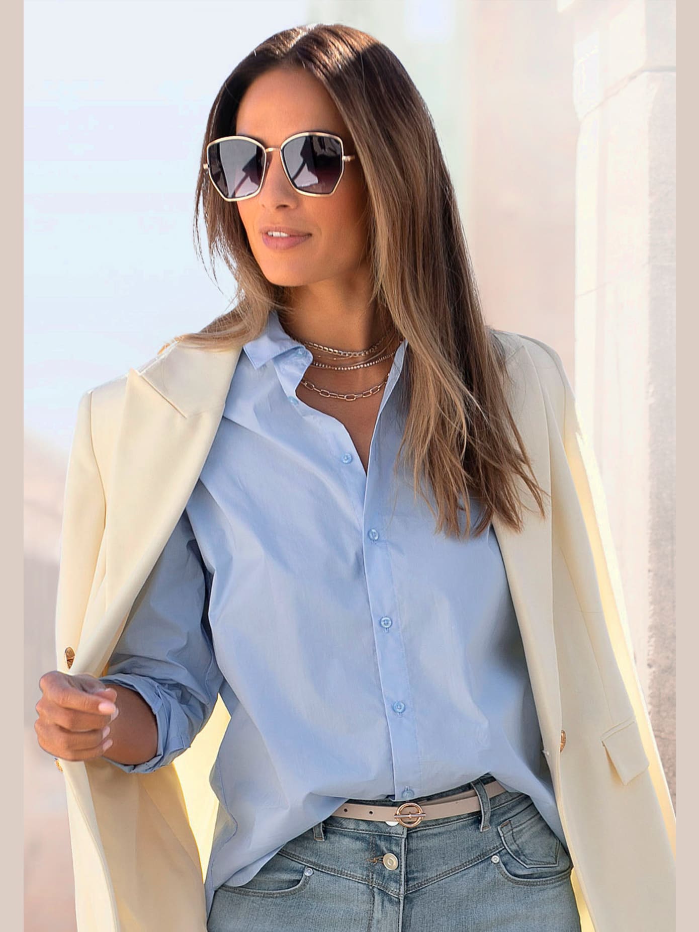 Chemisier pour femme classique avec col et patte de boutonnage