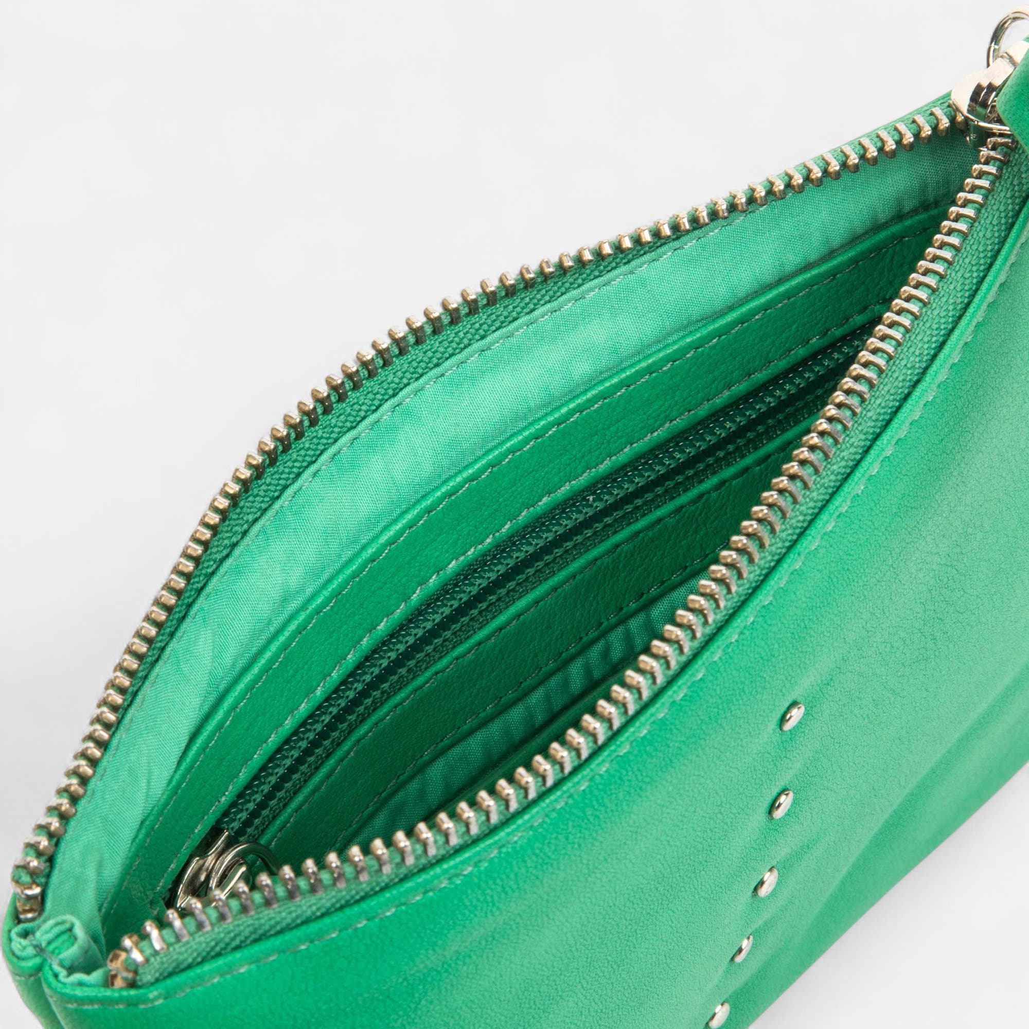 Petite maroquinerie en cuir vert