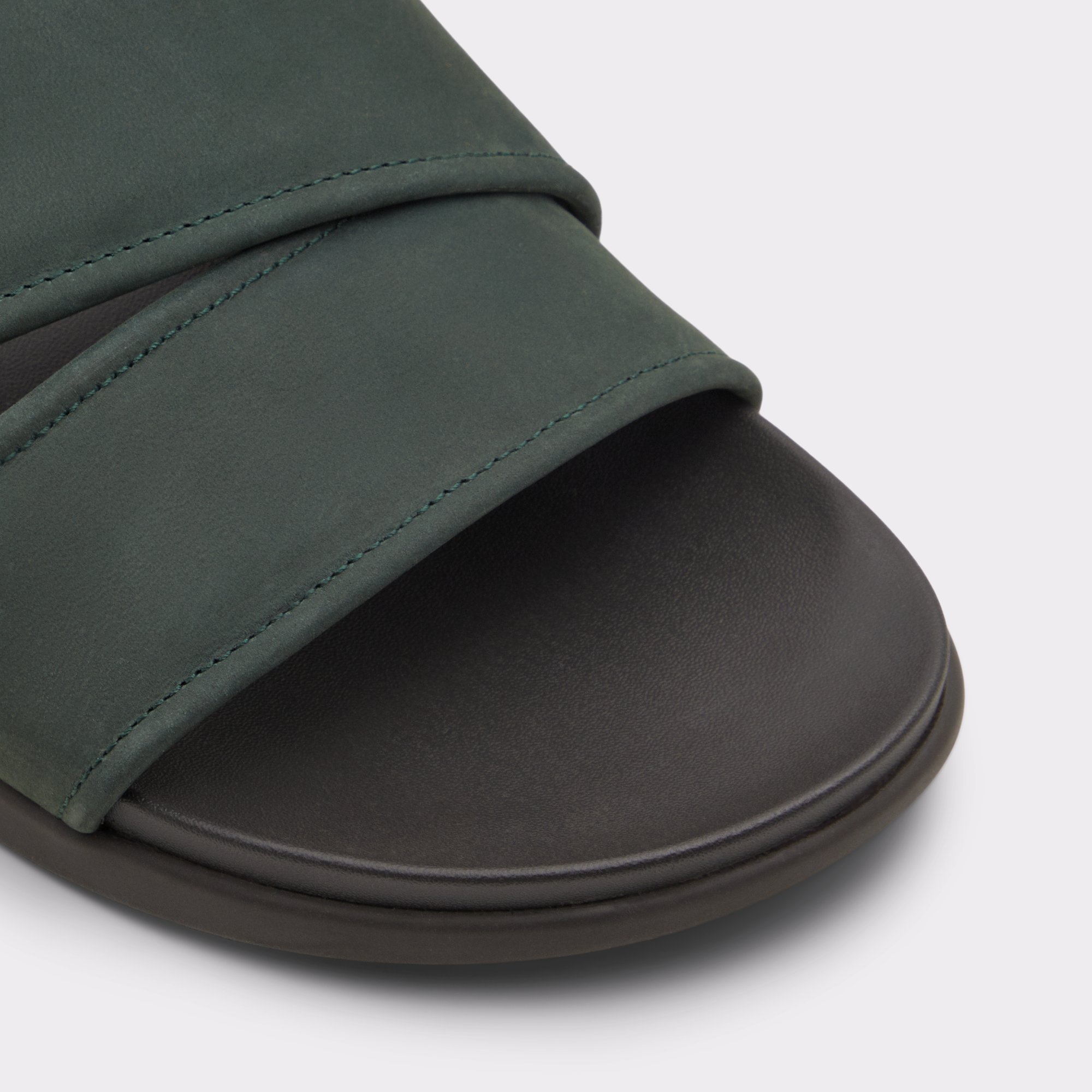 Racecourse Medium Green Men Sandals & Slides
