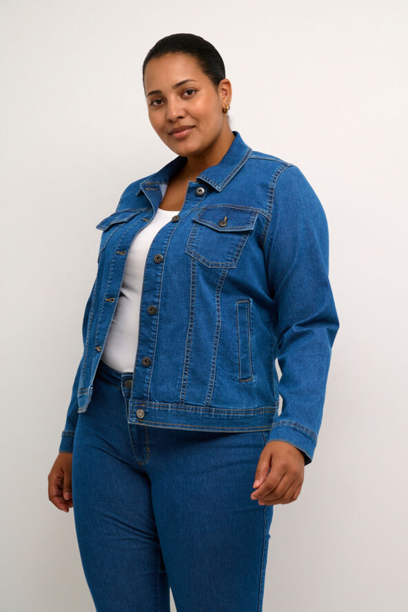 Kaffe Curve KCvicka Jeans Jacket Medium blue washed denim