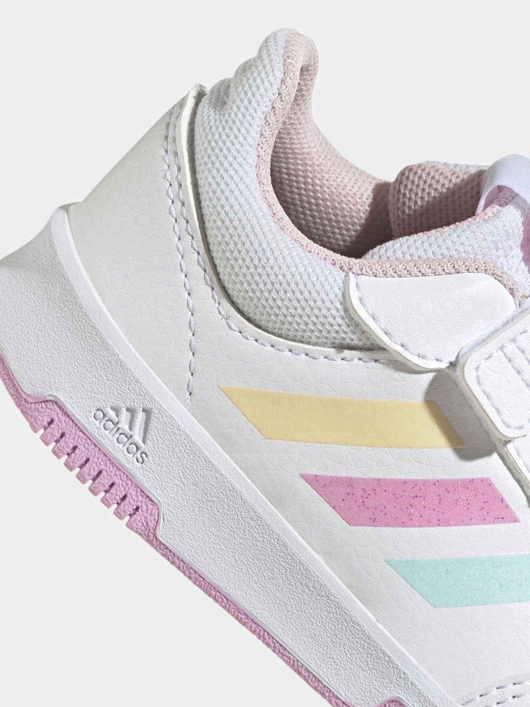 Wit/Roze/Meerkleurig - adidas Tensaur babysneakers met klittenbandsluiting