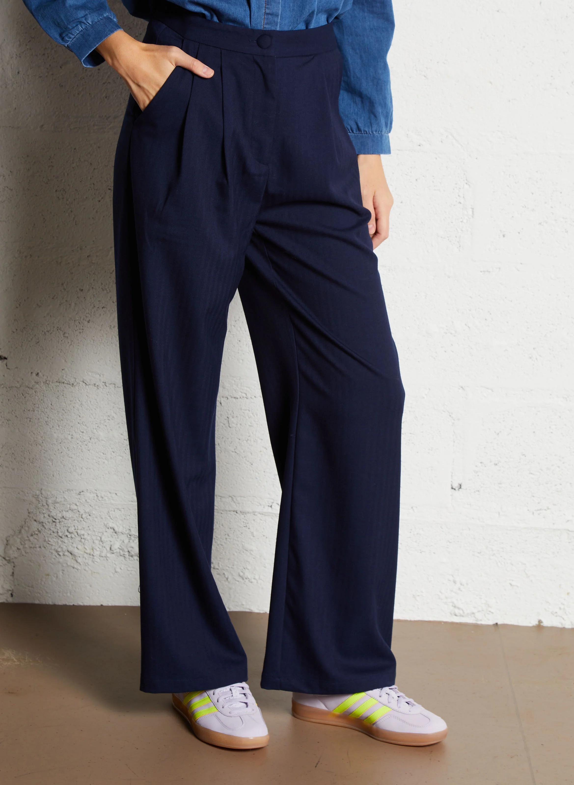 PAOLINE - Pantalon large taille haute à pinces| Bleu