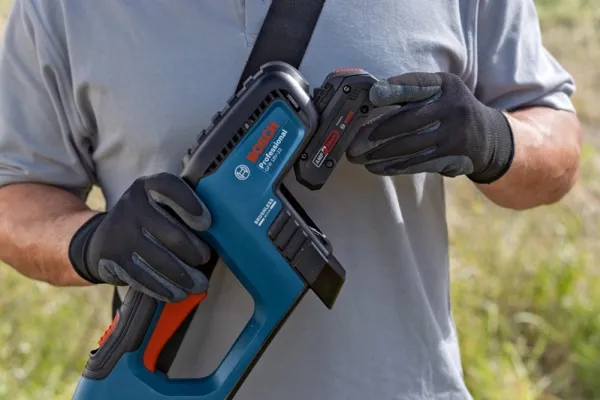 Bosch BUSKRYDDER GFR 18V-23 23CM SOLO - SOLO
