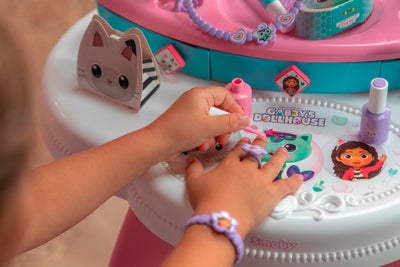 Smoby Gabby's Dollhouse 2-i-1 Sminkebord med Krakk