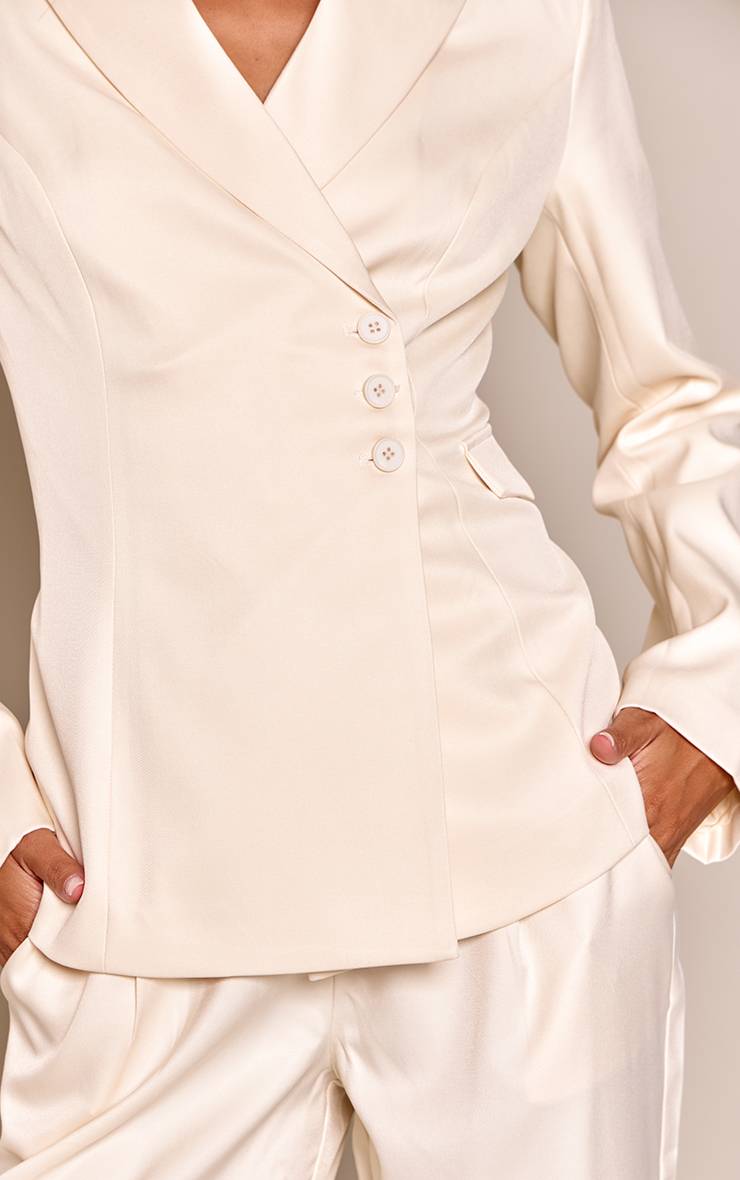 Amande Blazer Ajusté Tissé Avec Taille Cintrée