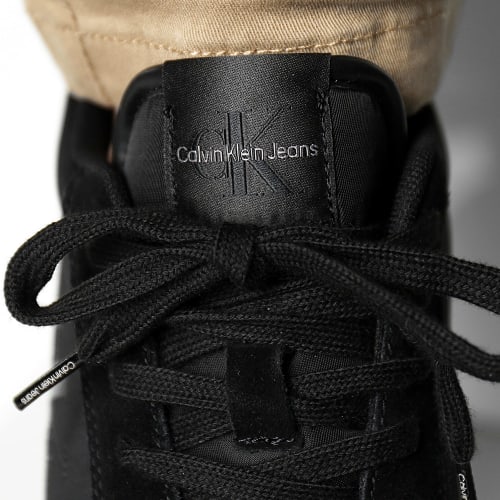 Baskets Retro Runner 0746 Triple Black