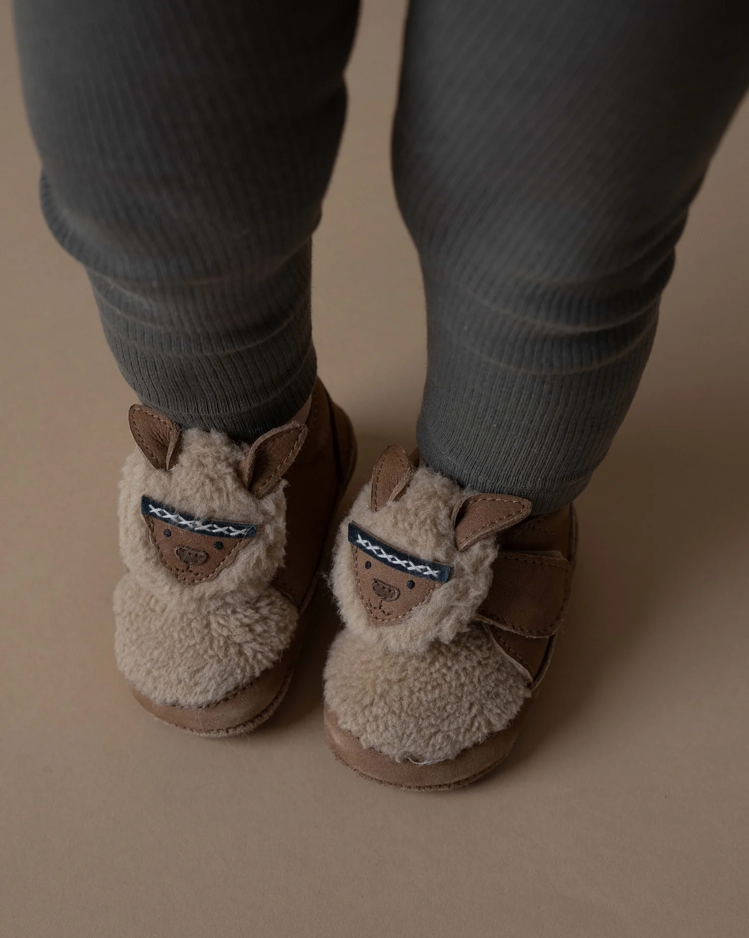 Matijn Sneakers | Alpaca | Truffle Nubuck