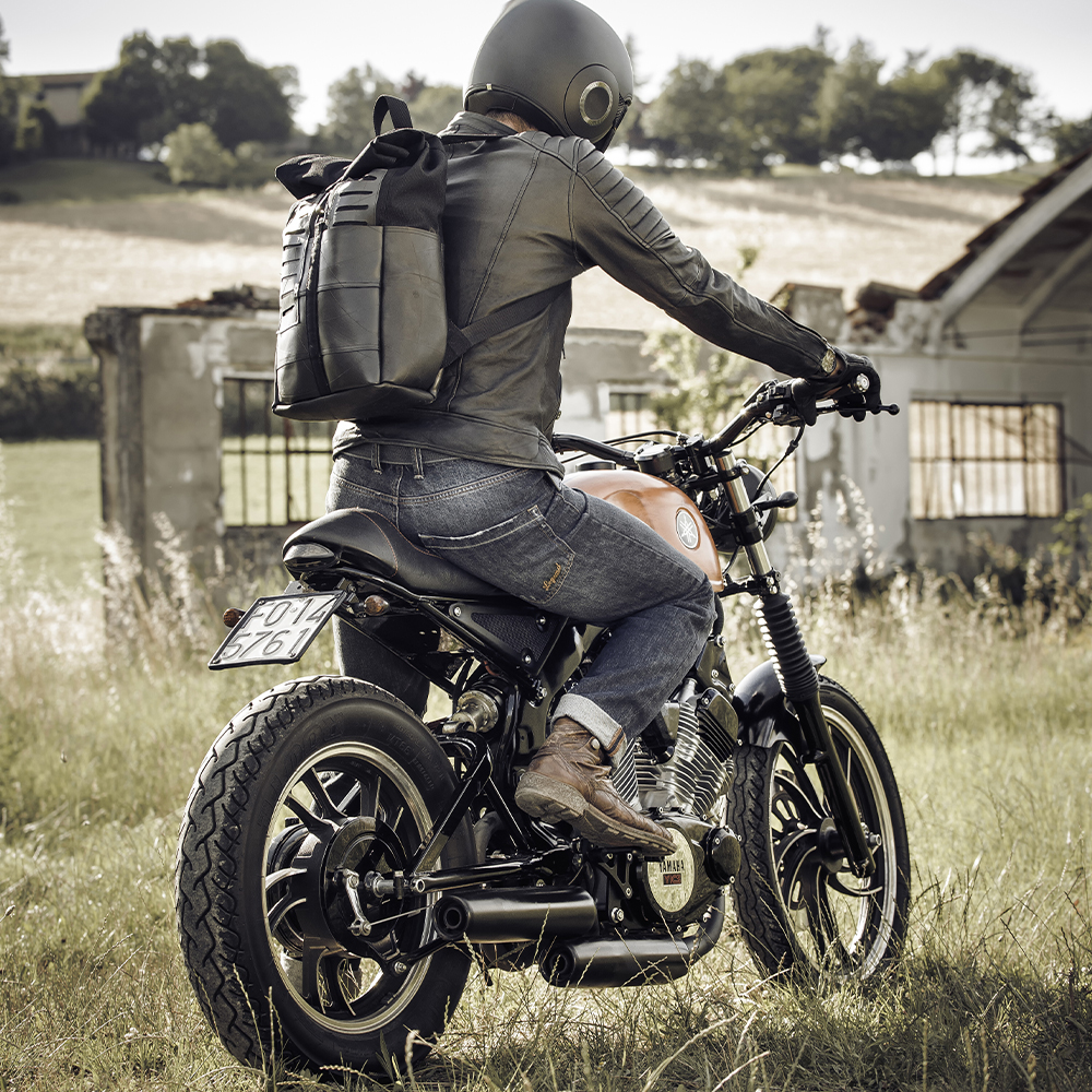 PMJ - Jean Caferacer Bleu