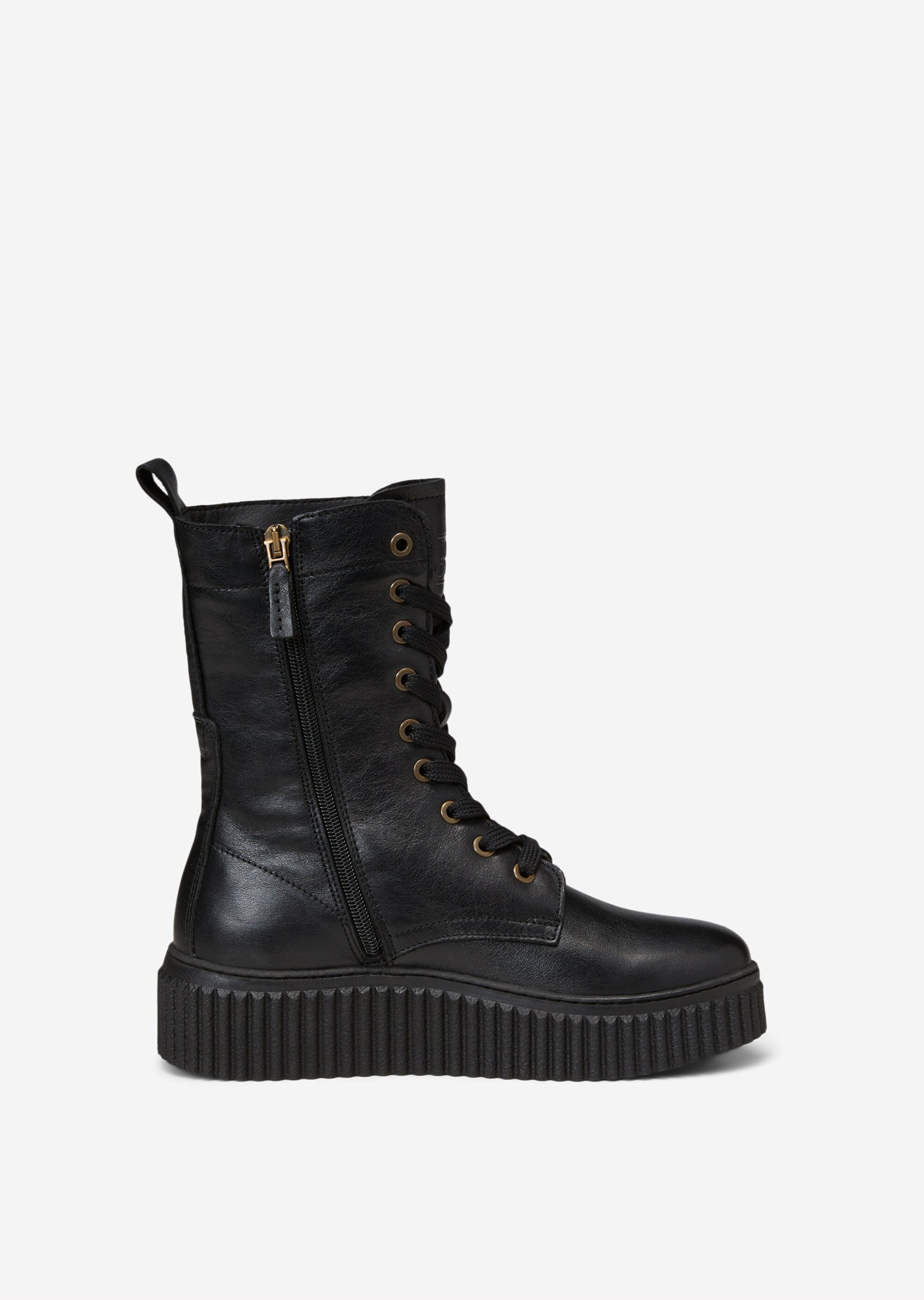 Schnürstiefel aus softem Kalbleder