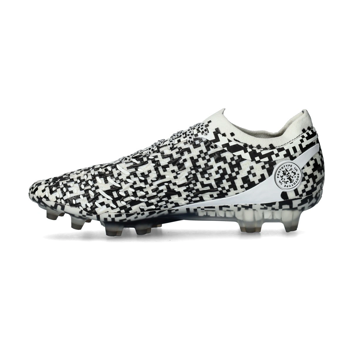 Chuteira Under Armour UA Magnetico Elite 5 FG