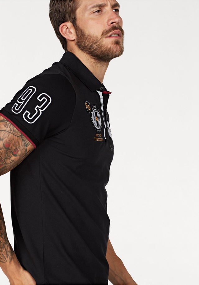 Bruno Banani Poloshirt , Kurzarm,  körpernahe Passform,  unifarben,  Polokragen